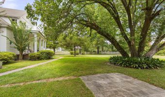 818 Cannon Ave, Bentonia, MS 39040