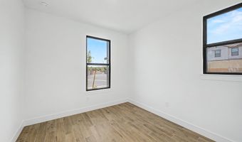1131 E YELLOWSTONE Pl, Chandler, AZ 85249