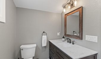 8210 Clarks, Addison, MI 49220