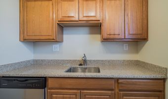 214 N GEORGE MASON Dr 214-4, Arlington, VA 22203