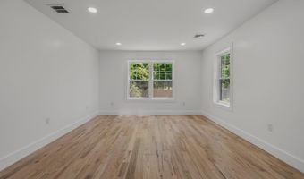 73 Cow Hill Rd, Clinton, CT 06413