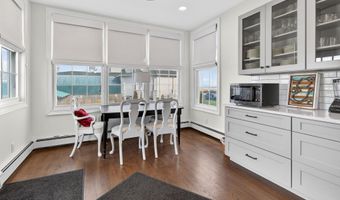 20 Woodland Ave, Avon By The Sea, NJ 07717