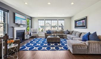 18 Blazingstar Way, Allamuchy Twp., NJ 07840