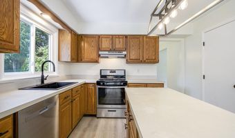 628 Trego Cir, Ann Arbor, MI 48103