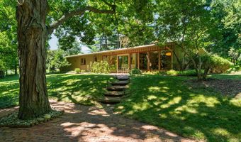 2805 Byington Blvd, Ann Arbor, MI 48105