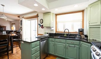 800 Scenic View Blvd, Altoona, IA 50009