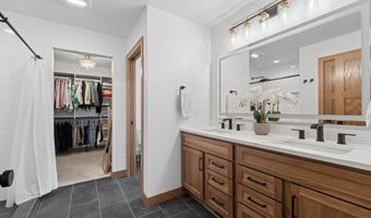 N9263 LAURA Street, Appleton, WI 54915