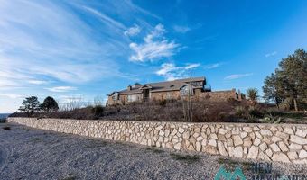 916 Fountain Dr, Carlsbad, NM 88220