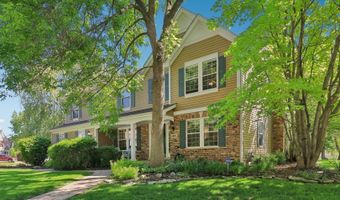 305 BUCKINGHAM Dr, Algonquin, IL 60102