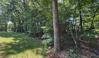 7447 Red House Rd, Appomattox, VA 24522