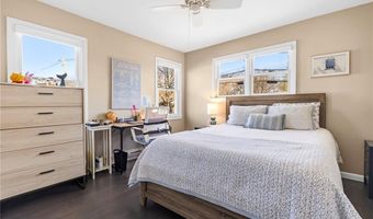 132 Ruggles Ave, Newport, RI 02840