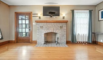 3191 Glenmore Ave, Cincinnati, OH 45211