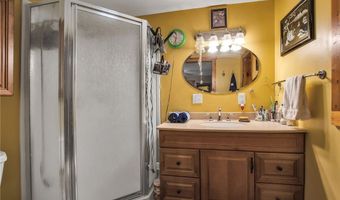 218 Garrison Rd, Amherst, NY 14221