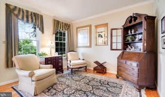 710 TALAMORE Dr, Ambler, PA 19002