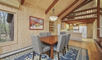 422 Bonny Rigg Hill Rd, Becket, MA 01223