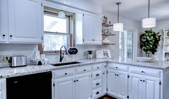 713 S Boyer Rd, Arkansas City, KS 67005