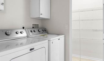 215 OCEANIA Ct, Apollo Beach, FL 33572