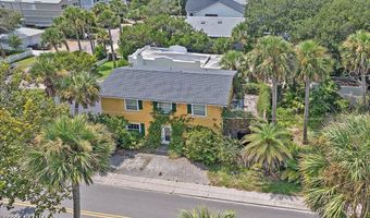 301 2ND St, Atlantic Beach, FL 32233
