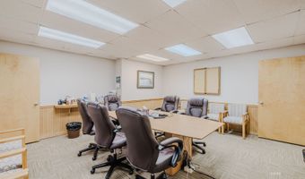 975 5th St, Elko, NV 89801