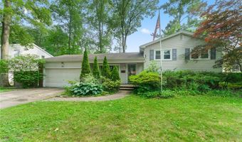 4295 Maureen Dr, Austintown, OH 44511