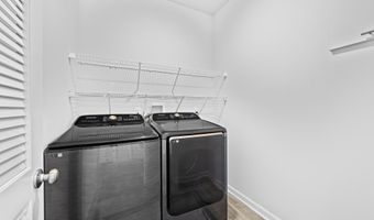 100 Fawcett Blvd, Barnegat, NJ 08005