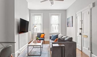 111 PATRICK St N #1, Alexandria, VA 22314