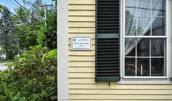 43 Green St, Augusta, ME 04330