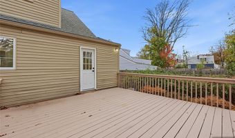 20 Dojean Ct, Bergenfield, NJ 07621