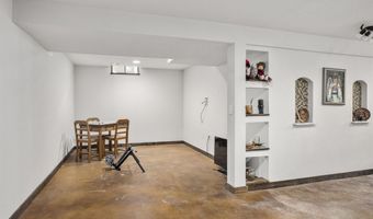 2407 S SCHAEFER St, Appleton, WI 54915