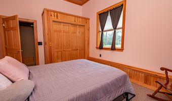 183 Barnard Rd, Barnard Twp., ME 04414