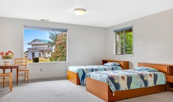 26765 NEDONNA Ave, Rockaway Beach, OR 97136