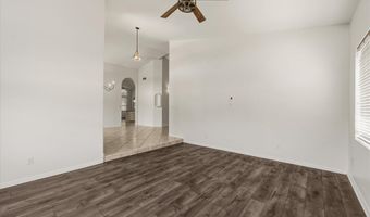 5761 W PARK Ave, Chandler, AZ 85226