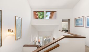 30430 Passageway Pl, Agoura Hills, CA 91301