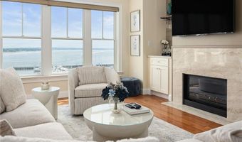 3958 Post Rd 11, Warwick, RI 02886