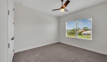 5305 WISHING ARCH Dr, Apollo Beach, FL 33572