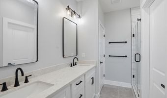741 S 10th St, Aransas Pass, TX 78336