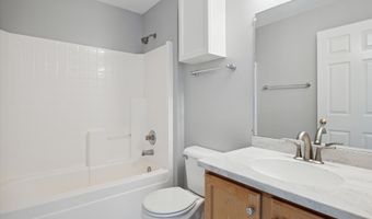 2817 Barclay Way, Ann Arbor, MI 48105