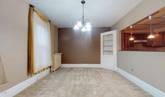 892 30th St, Altoona, PA 16601