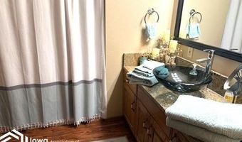 109 Sunset Dr, Algona, IA 50511