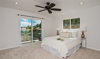 45-340 Lehuuila St, Kaneohe, HI 96744