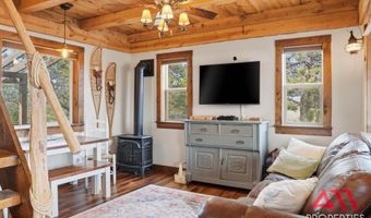 1787 Oak Creek Rd, Aladdin, WY 82710