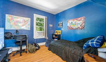 327 French St, Bangor, ME 04401