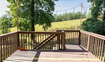 5079 Newpark Dr NW, Acworth, GA 30101