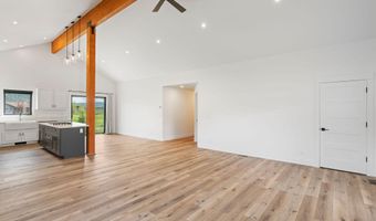 185 COLUMBINE St, Alpine, WY 83128