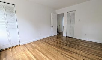 10 Scuppo Rd B10, Danbury, CT 06811