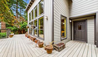 2828 Buttermilk Ln, Arcata, CA 95521