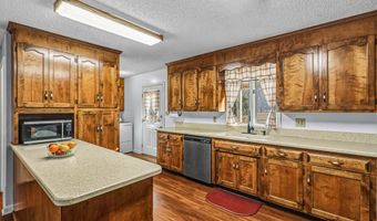 5295 Old Calhoun Falls Rd, Abbeville, SC 29620