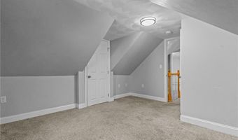 84 Phillip Ave, Cumberland, RI 02864