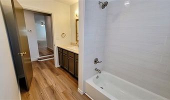 1811 S Broadway Blvd, Ada, OK 74820