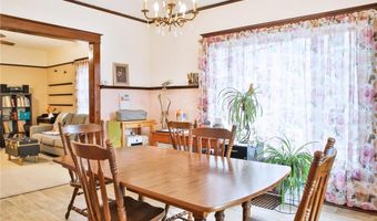 609 Oak Ln, Albert Lea, MN 56007